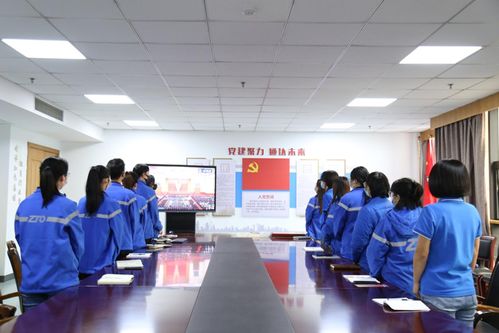 青春逢盛世 奋斗正当时